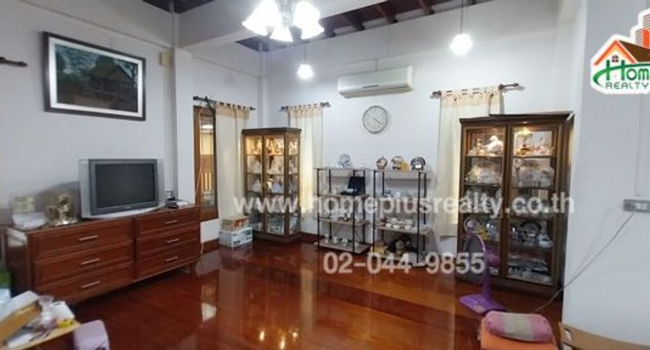 For sale 2 bedrooms house in Bang Khae, Bangkok