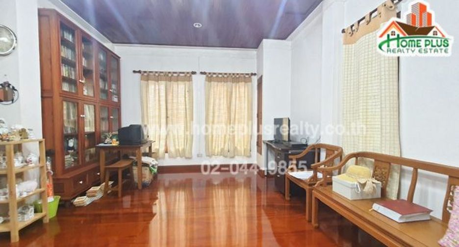 For sale 2 bedrooms house in Bang Khae, Bangkok