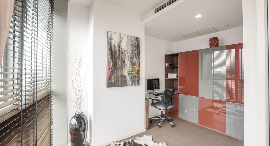 Condo en alquiler de 2 habitaciones en Sathon, Bangkok