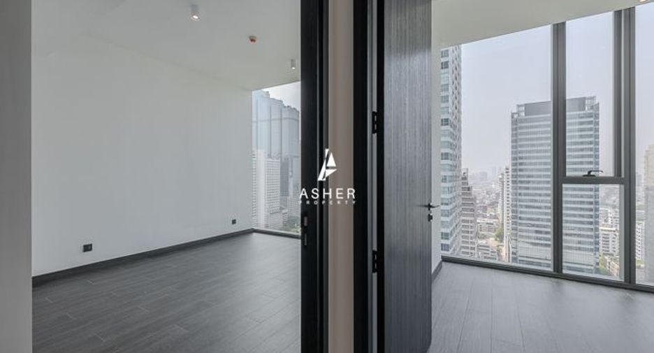 À vendre 2 chambres condo à Sathon, Bangkok