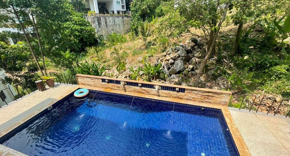 For rent 2 bedrooms villa in Mueang Phuket, Phuket