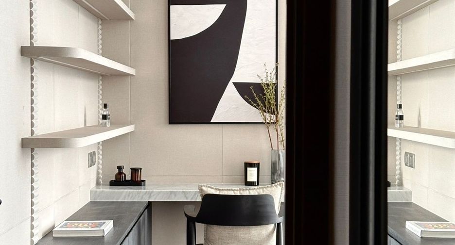 Condo en alquiler y en venta de 3 habitaciones en Khlong Toei, Bangkok