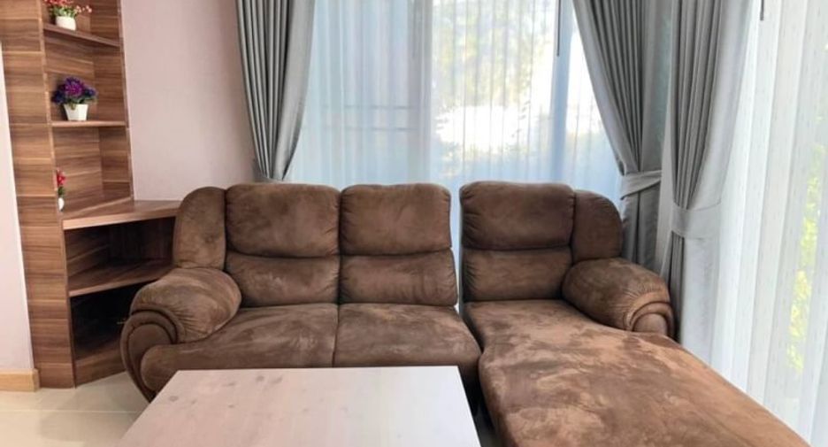 For sale 3 bedrooms house in Si Racha, Chonburi