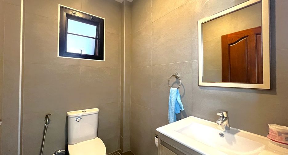 For sale 2 bed villa in Mueang Krabi, Krabi