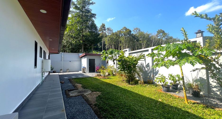 For sale 2 bed villa in Mueang Krabi, Krabi