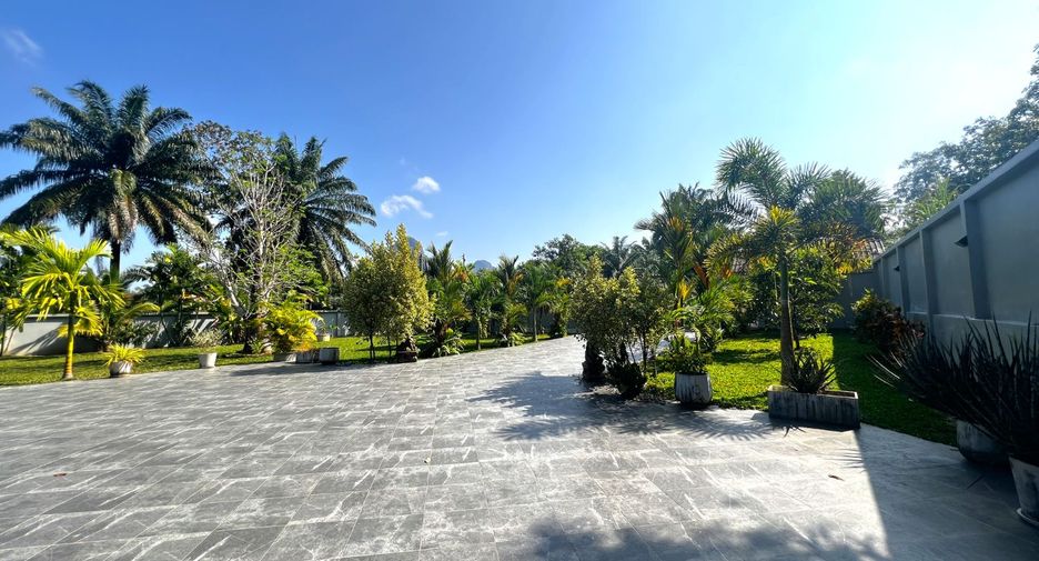 For sale 2 bed villa in Mueang Krabi, Krabi