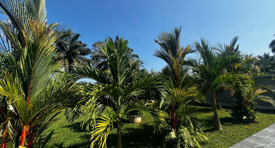 For sale 2 bed villa in Mueang Krabi, Krabi