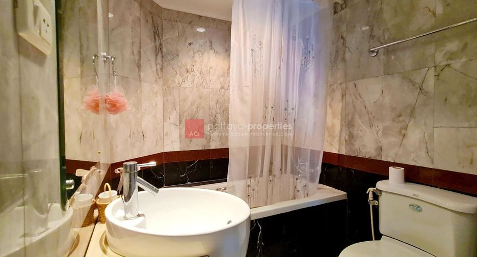 For sale 2 bedrooms condo in Bang Lamung, Chonburi