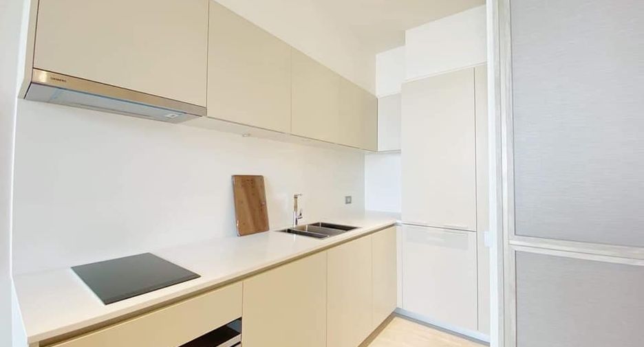 For rent 1 bed condo in Khlong San, Bangkok