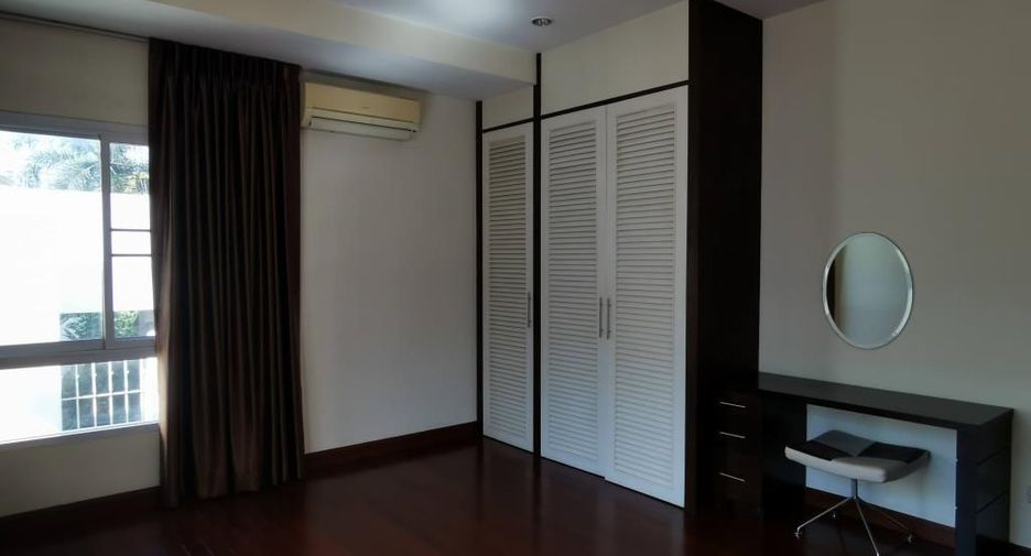 ให้เช่า 3 ห้องนอน บ้านเดี่ยว ใน วัฒนา, กรุงเทพฯ