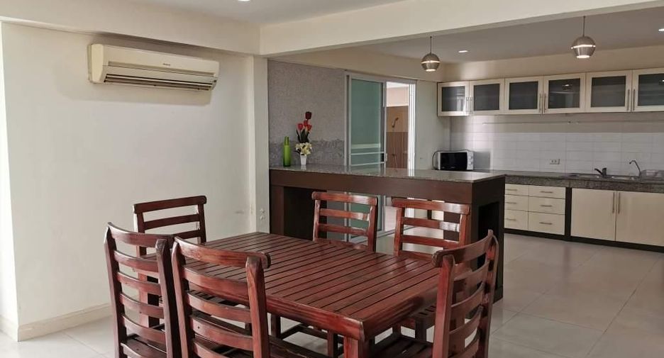 ให้เช่า 3 ห้องนอน บ้านเดี่ยว ใน วัฒนา, กรุงเทพฯ