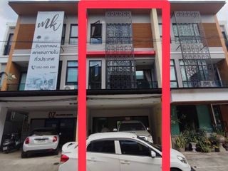 For rent 5 bed retail Space in Mueang Chiang Mai, Chiang Mai