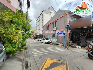 出售 土地 在 Bang Khen, 曼谷