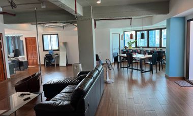 For sale 2 bed condo in Watthana, Bangkok