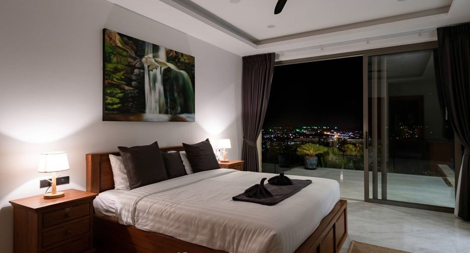 For sale 4 bedrooms villa in Ko Samui, Surat Thani
