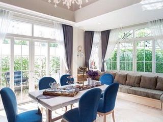For sale 4 Beds house in Bang Na, Bangkok