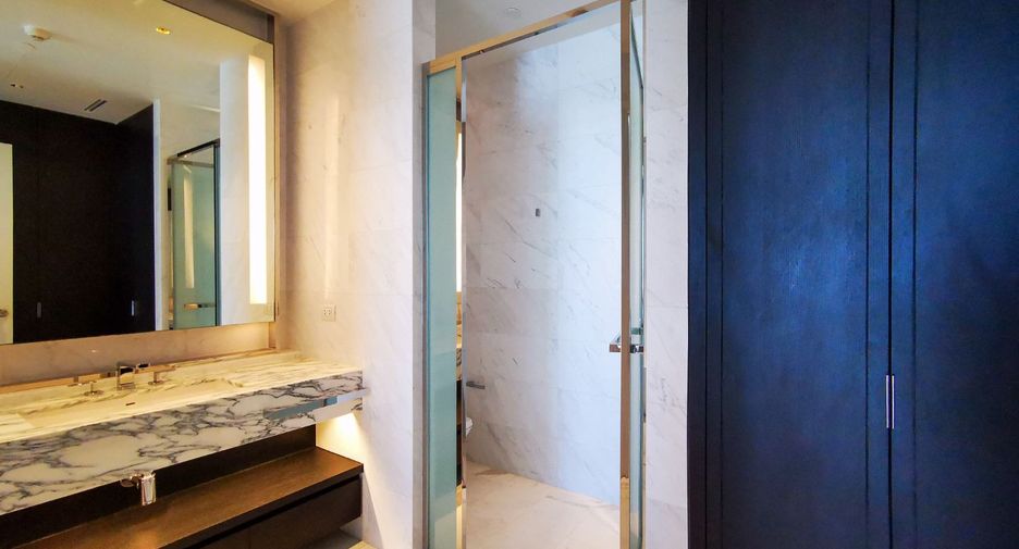 For rent 2 bedrooms condo in Bang Kho Laem, Bangkok
