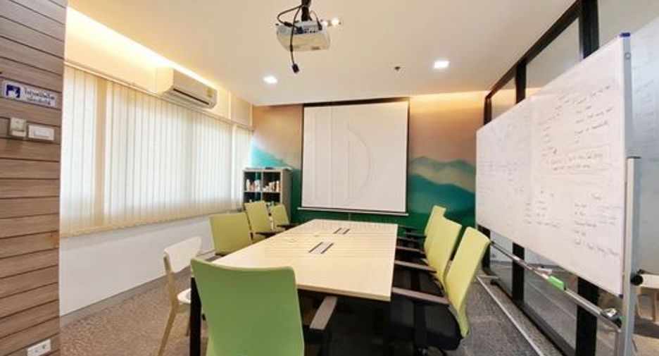 For rent 1 bed office in Watthana, Bangkok