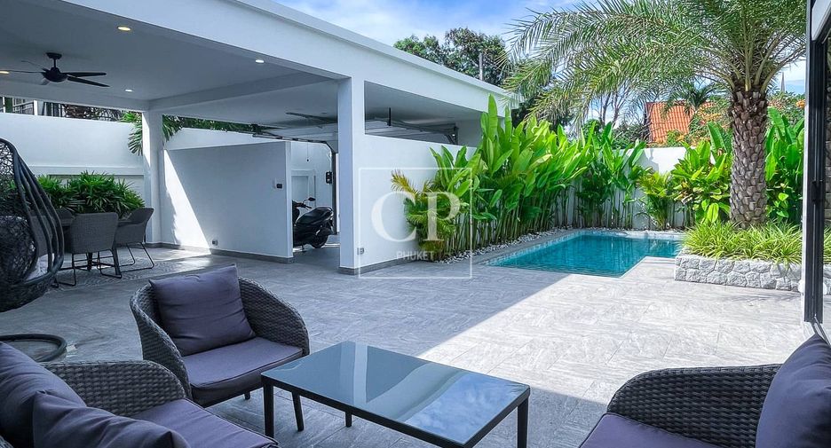 For sale 2 bedrooms villa in Mueang Phuket, Phuket