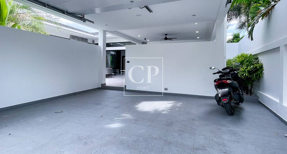 For sale 2 bedrooms villa in Mueang Phuket, Phuket
