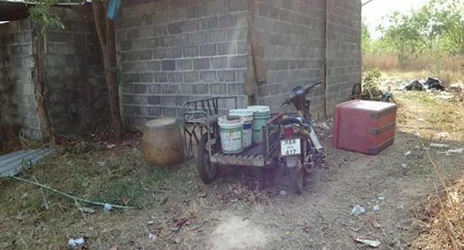 À vendre terrain à Loeng Nok Tha, Yasothon