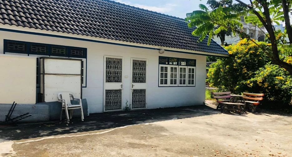 出租 3 卧室 独立屋 在 Khlong San, 曼谷