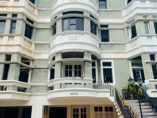 Haus zur Miete mit 3 Zimmer in Watthana, Bangkok