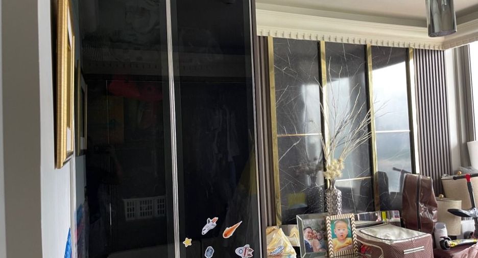 For sale 2 bed condo in Sathon, Bangkok