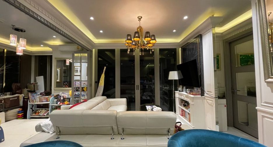For sale 2 bed condo in Sathon, Bangkok