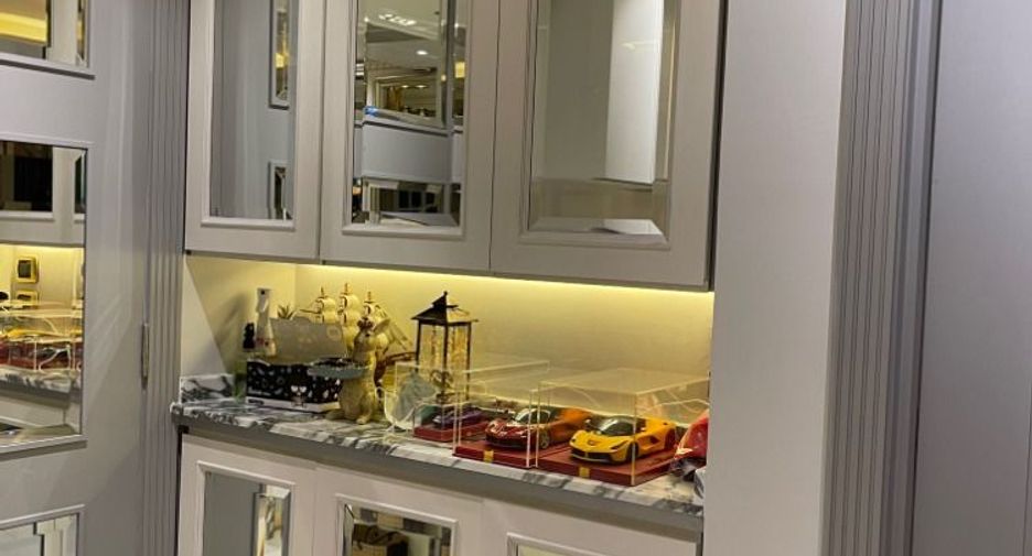 For sale 2 bed condo in Sathon, Bangkok