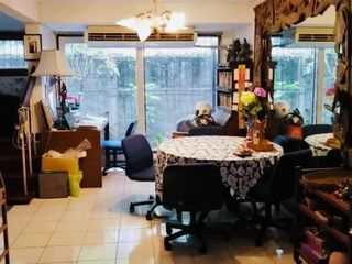 For rent and for sale 3 bedrooms house in Watthana, Bangkok