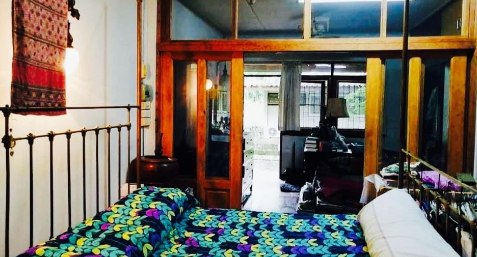 For rent and for sale 3 bedrooms house in Watthana, Bangkok