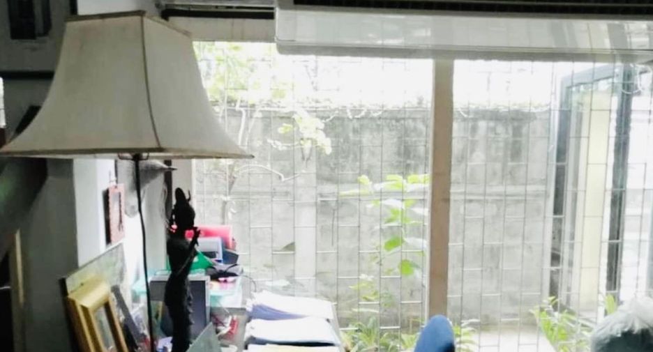 For rent and for sale 3 bedrooms house in Watthana, Bangkok