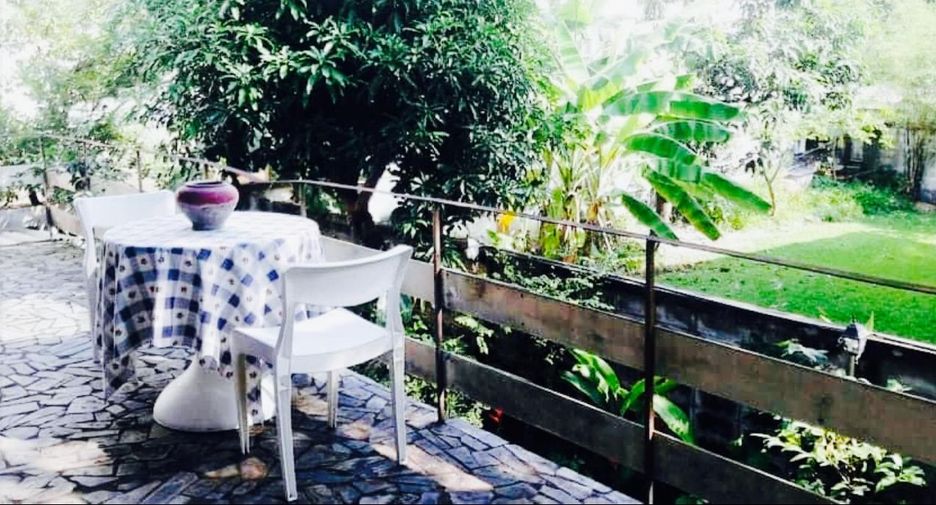 For rent and for sale 3 bedrooms house in Watthana, Bangkok