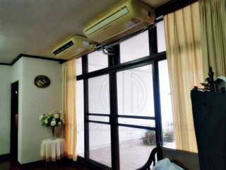 Продажа 3 спальни кондо в Кхлонг Тоеи, Бангкок