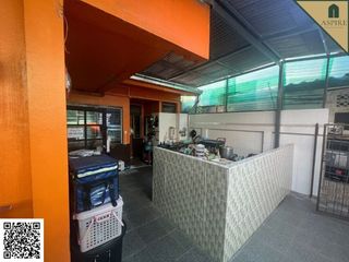 For sale 3 bed office in Watthana, Bangkok