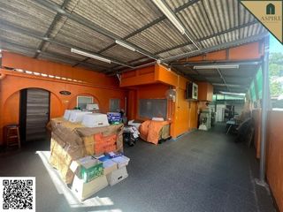 For sale 3 bed office in Watthana, Bangkok