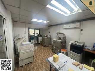 For sale 3 bed office in Watthana, Bangkok