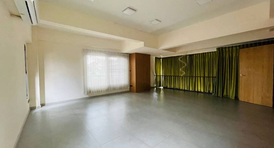 For sale 2 bedrooms townhouse in Mae Rim, Chiang Mai
