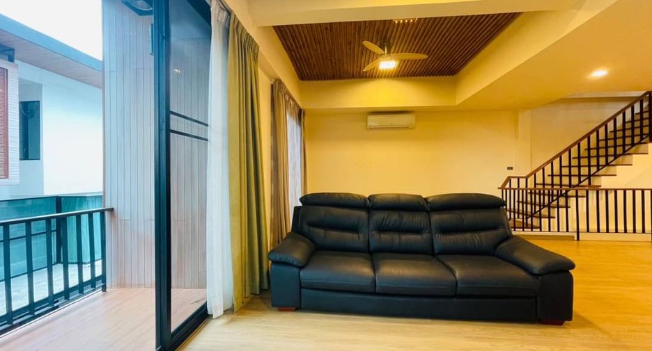 For sale 2 bedrooms townhouse in Mae Rim, Chiang Mai
