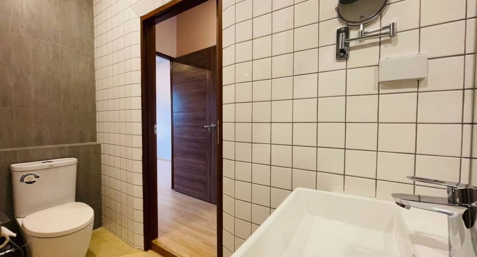 For sale 2 bedrooms townhouse in Mae Rim, Chiang Mai