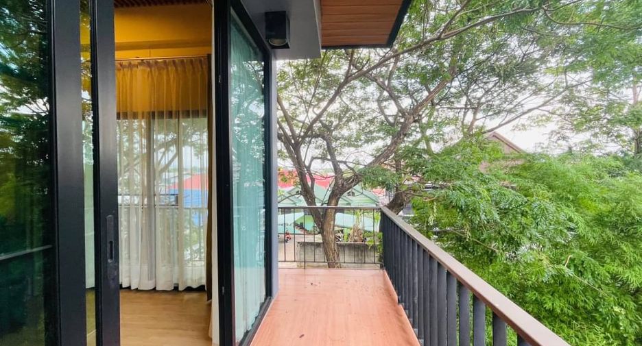 For sale 2 bedrooms townhouse in Mae Rim, Chiang Mai