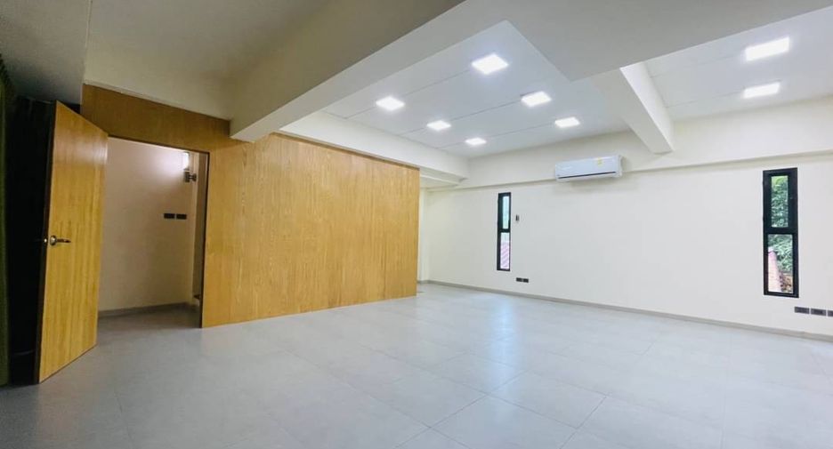 For sale 2 bedrooms townhouse in Mae Rim, Chiang Mai