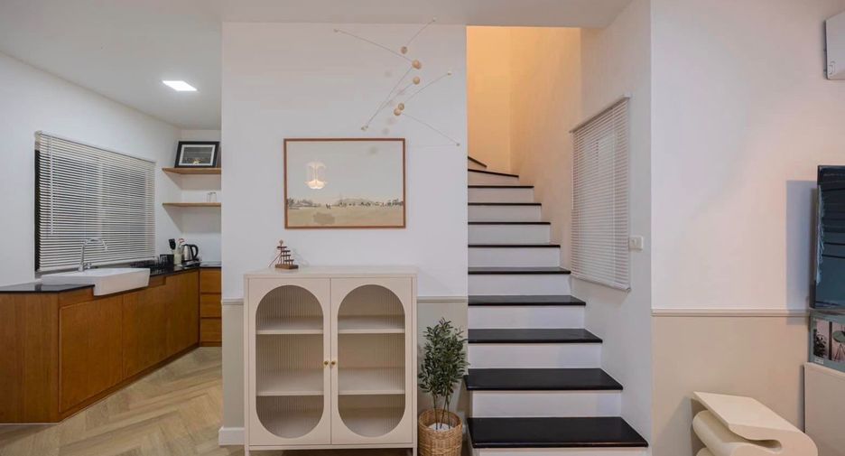 For rent 3 ベッドルーム townhouse in Mueang Chiang Mai, Chiang Mai