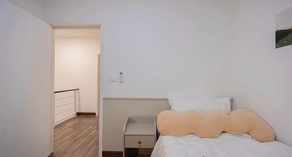 For rent 3 ベッドルーム townhouse in Mueang Chiang Mai, Chiang Mai