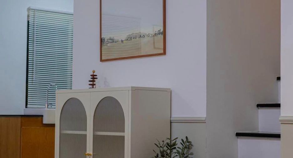 For rent 3 ベッドルーム townhouse in Mueang Chiang Mai, Chiang Mai