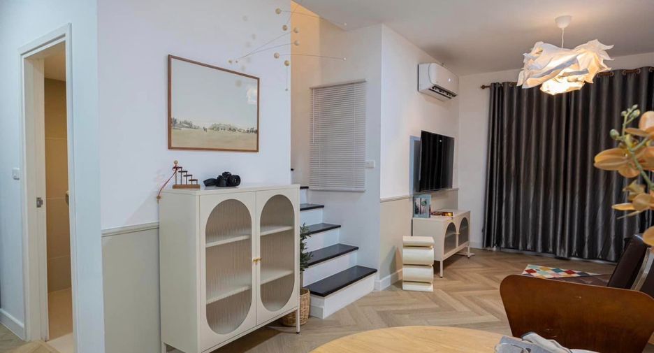 For rent 3 ベッドルーム townhouse in Mueang Chiang Mai, Chiang Mai