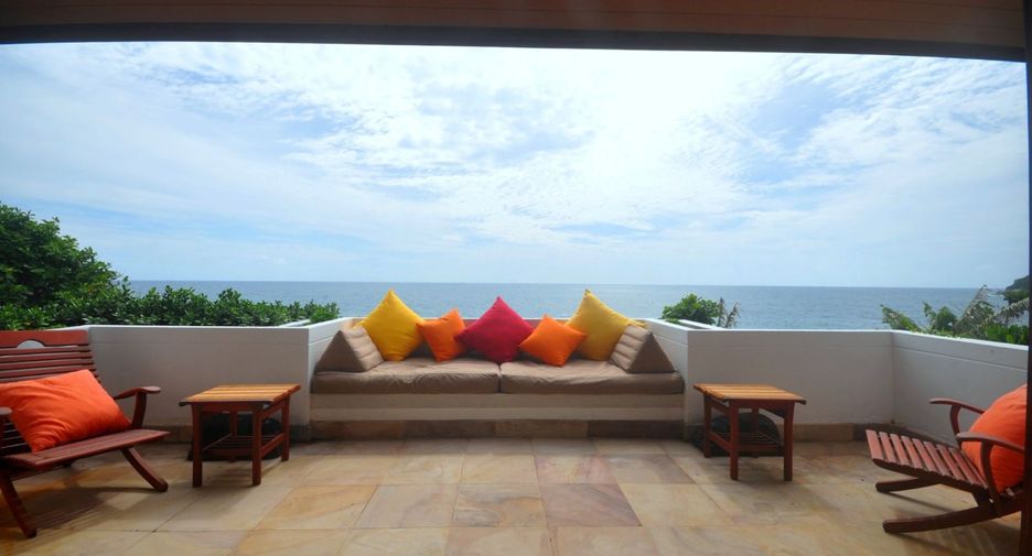 For sale 4 bedrooms villa in Mueang Phuket, Phuket