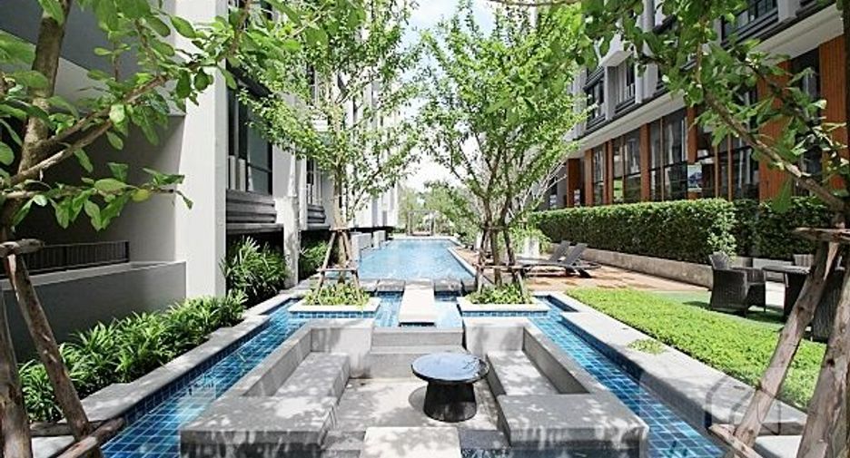 For rent 2 bedrooms condo in Min Buri, Bangkok