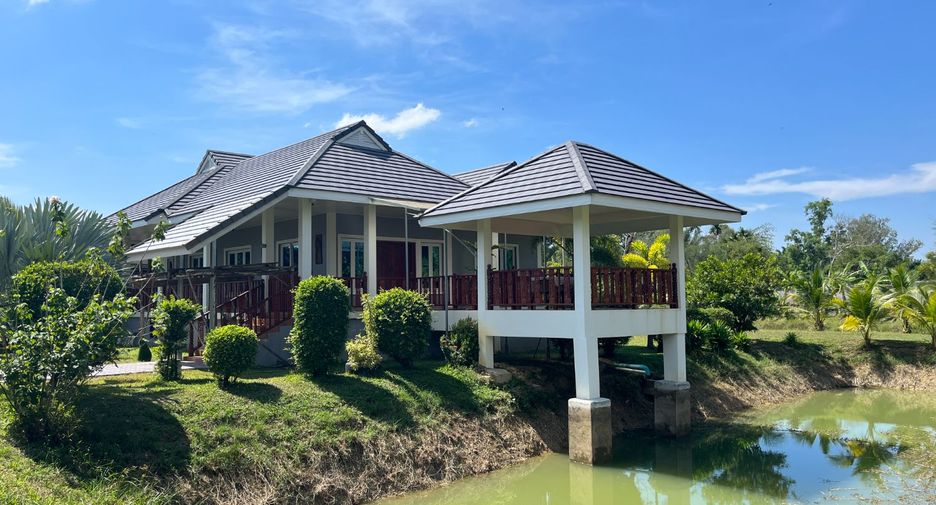 For sale 2 bedrooms house in Takua Thung, Phang Nga